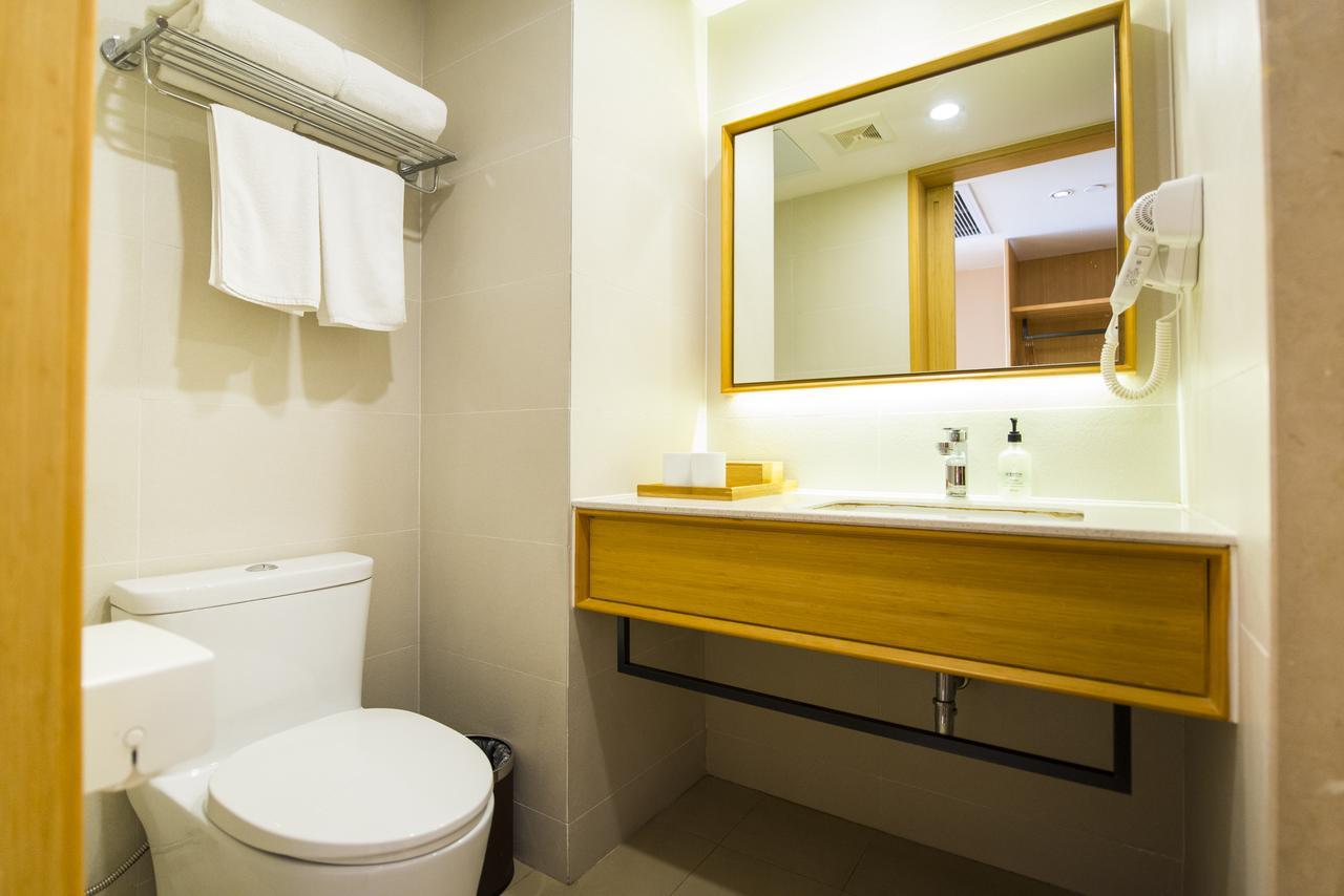 Ji Hotel Changchun Oriental Plaza Exterior photo